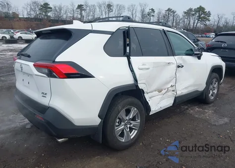 2025 Toyota Rav4 Xle z USA, uszkodzony, nr VIN 2T3P1RFVXSC523111